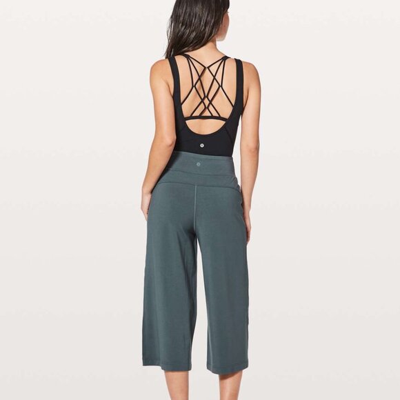 LULULEMON Size 10 Blissed Out Culottes Sea Steel - Size 10 - Picture 4 of 15